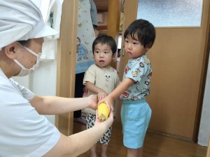 mrousavy1678780064574645565